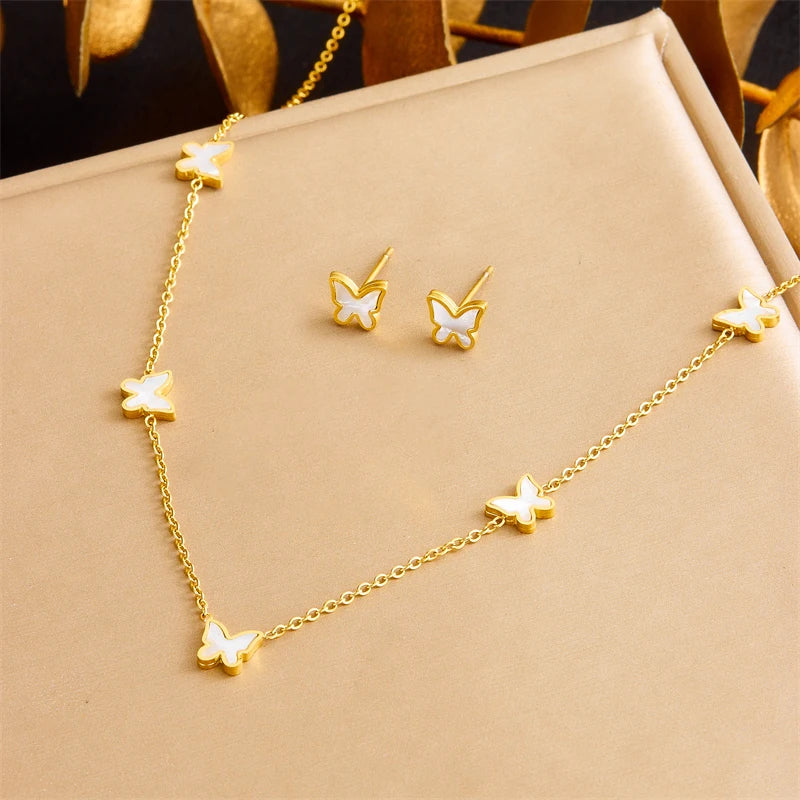 Parure de Bijoux Papillon en Acier Inoxydable 316L – Collier, Boucles d'Oreilles et Bracelet Coquillage Blanc