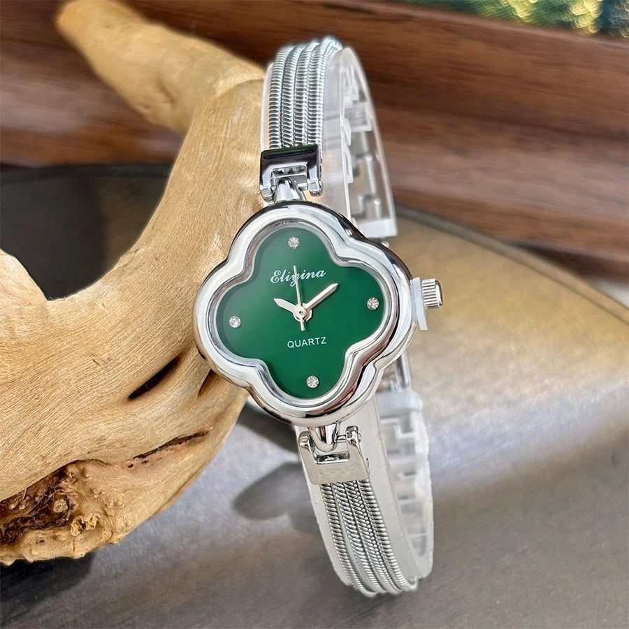 Vintage Clover Watch for Women – Retro Wrist Watch with Tassel Design