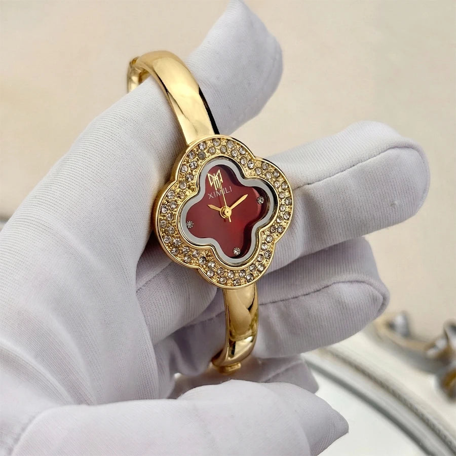 Montre Bracelet Femme Vintage – Motif Trèfle à Quatre Feuilles Élégant