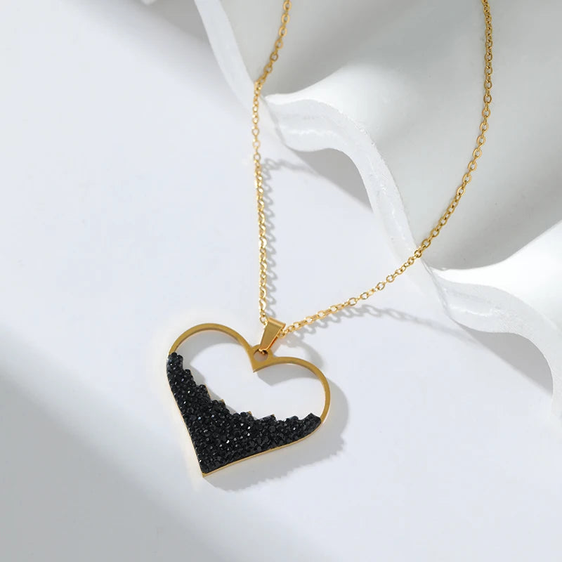 Ensemble Collier & Boucles d'Oreilles Cœur Creux en Acier Inoxydable 316L – Bijoux Élégants pour Femme