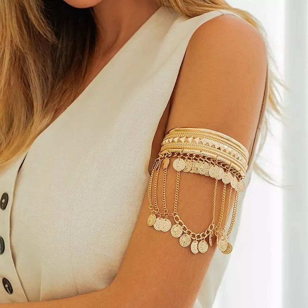 Bracelet de Bras Métallique à Pampilles pour Femme – Manchette Ajustable Ouverte Style Rétro Vintage